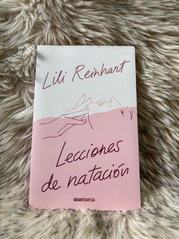 Producto - LECCIONES DE NATACIÓN - LILI REINHART