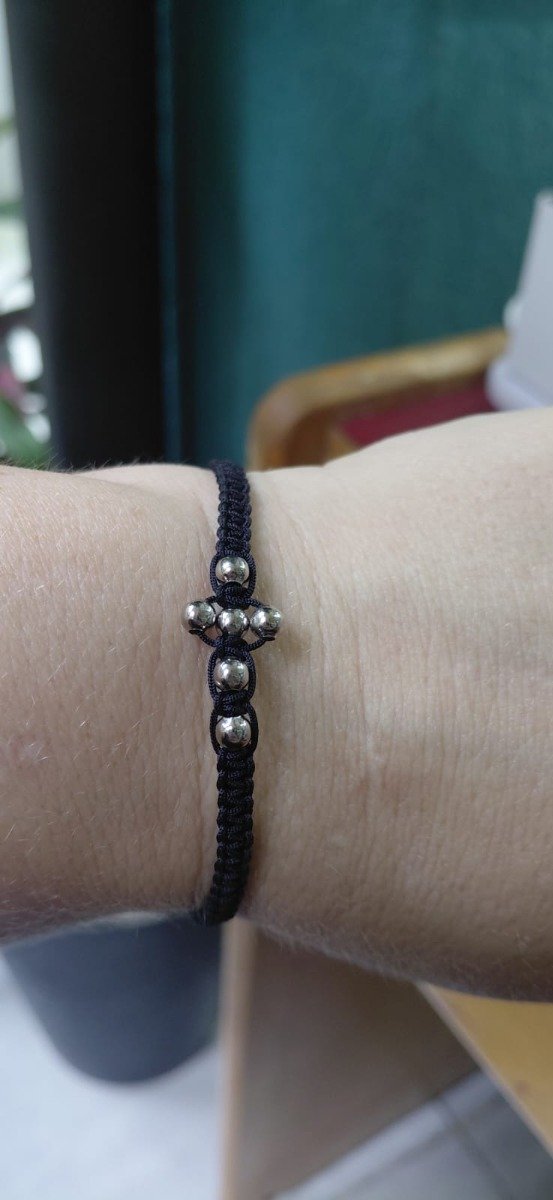 Producto - PULSERA CRUZ MACRAME