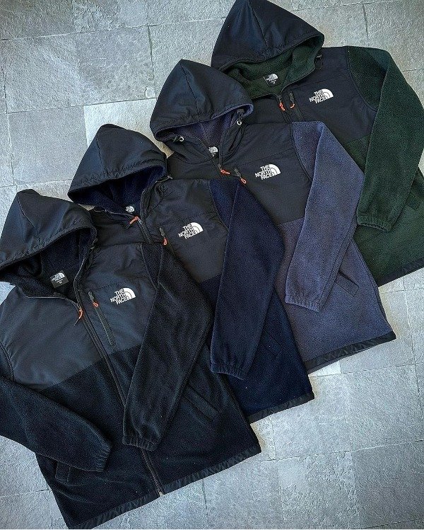 Producto - Campera polar combinada importada