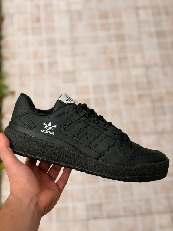 Producto - Adidas forum black