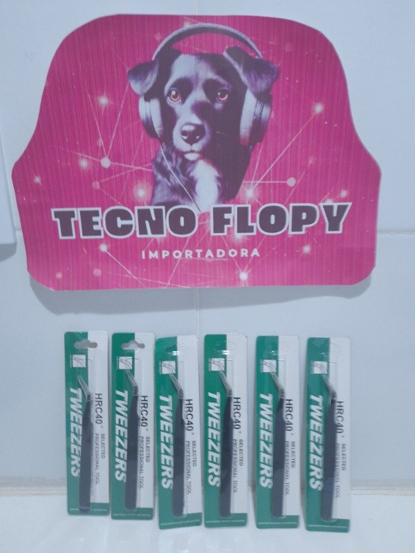 Producto - Pinza curva para pestañas acero
