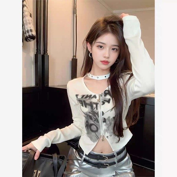 Producto - Remera Blanca con cierre