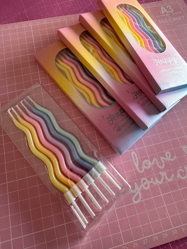 Producto - Velas onduladas pastel