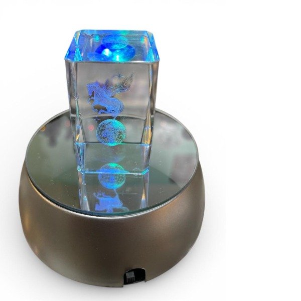 Producto - CUBO DE CRISTAL CON FIGURA 3D - UNICORNIO