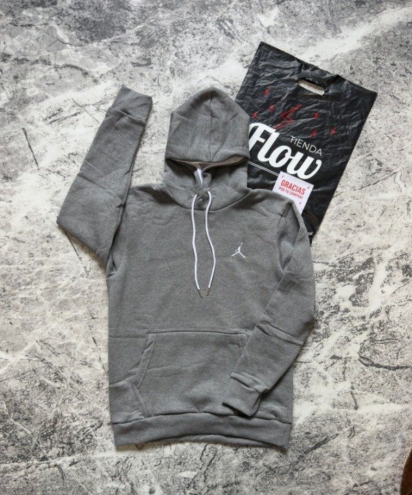 Producto - Buzo Jordan Basic Gris