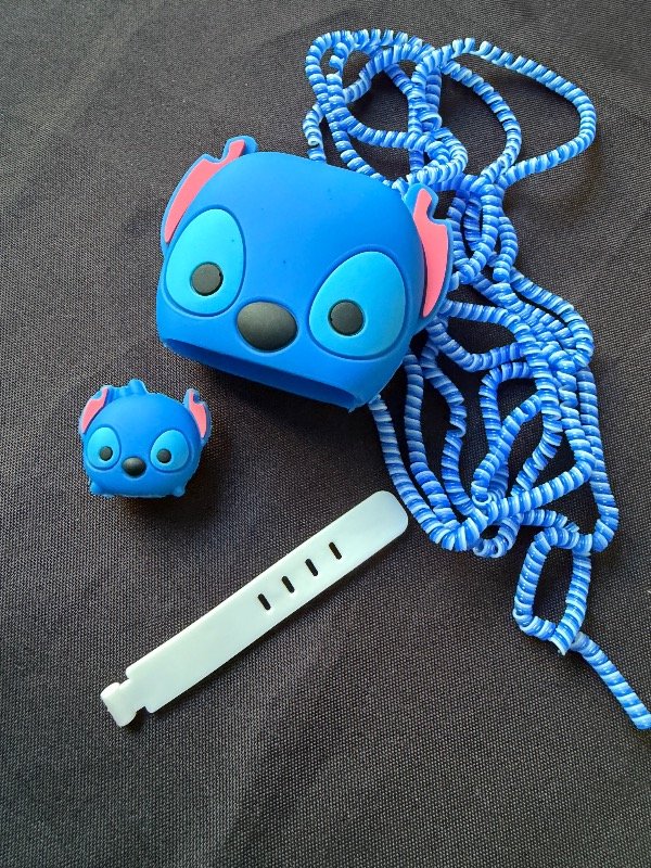 Producto - Protector de cable Stich