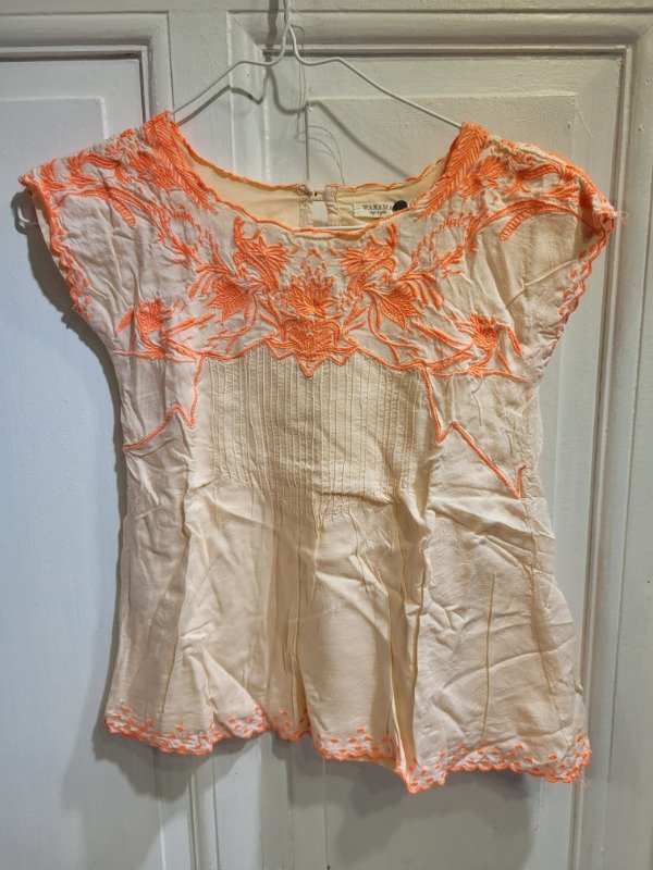 Producto - Vestido WANAMA rosa con bordados Talle 4 años - PRECIO: 14X