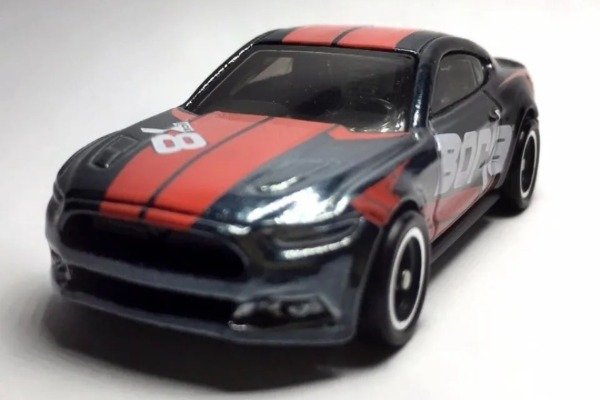Producto - Ford Mustang GT 2015 STH