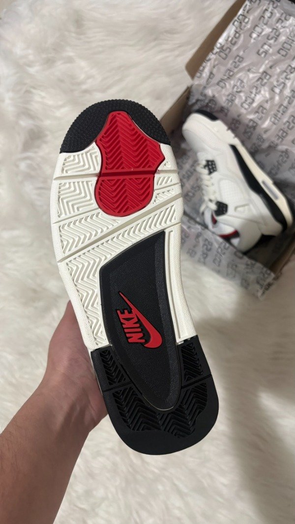 Producto - JORDAN RETRO 4 "FLY CLUB" - 3