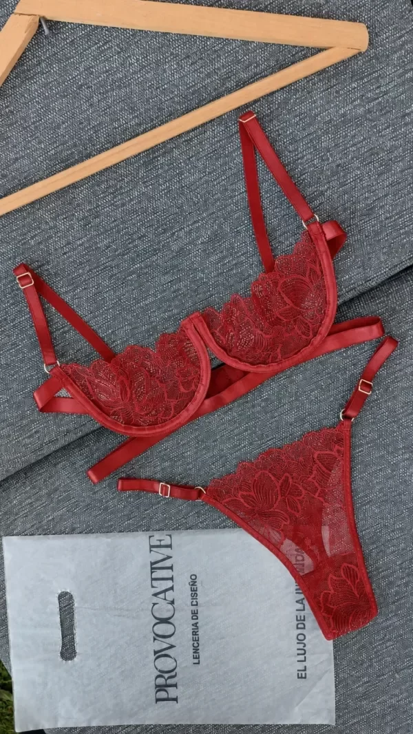Producto - SUIZA ROJO