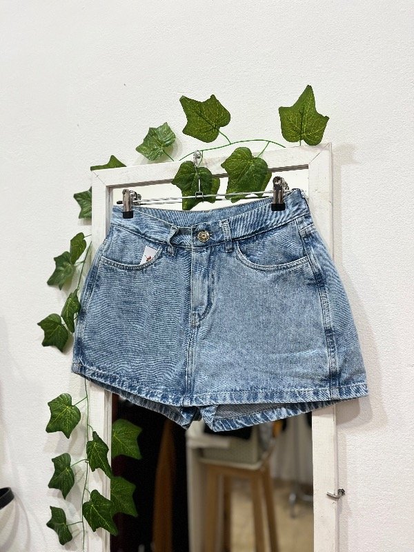 Producto - Minishort Celeste Nevado