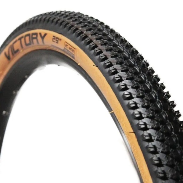 Producto - Cubierta Chaoyang Victory 60TPI 29x2.0 Banda Marrón