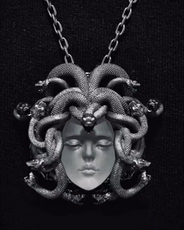 Producto - COLGANTE MEDUSA CUARZO CRISTAL PLATA 925