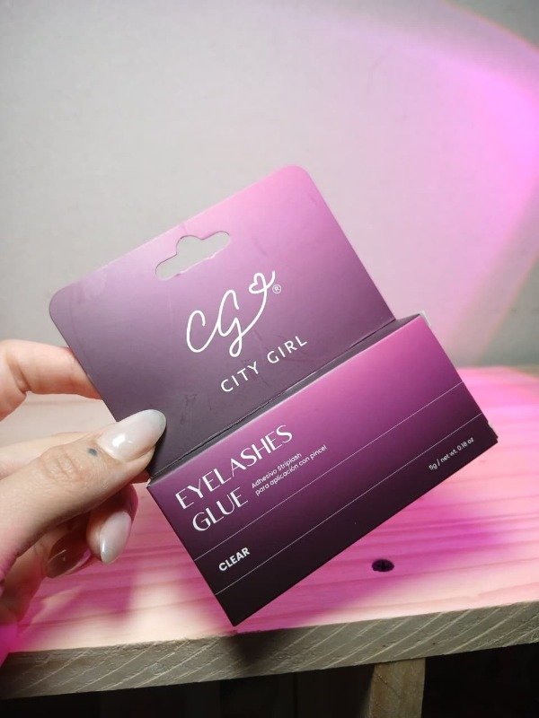 Producto - Pegamento para Pestañas (CITY GIRL)