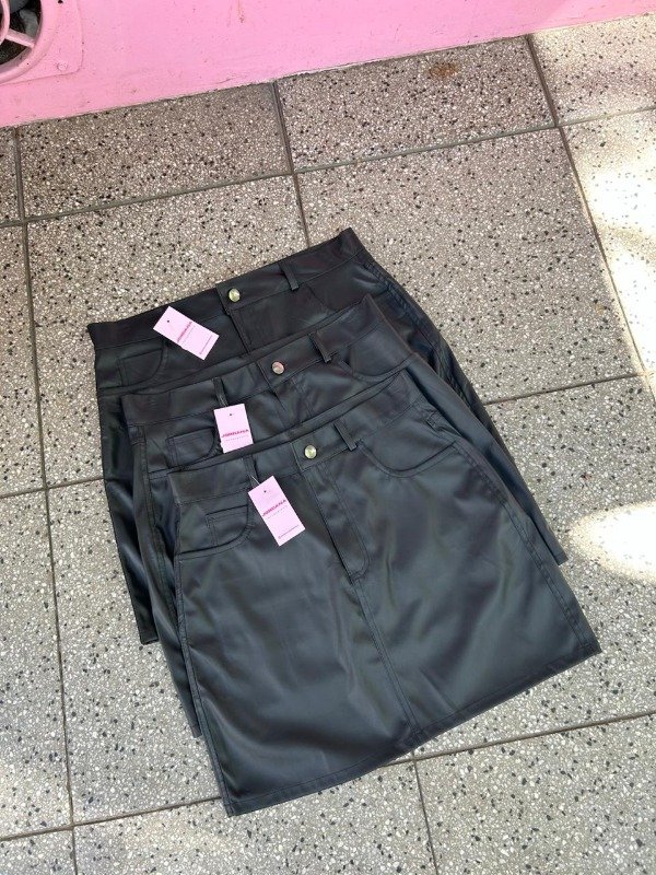 Producto - POLLERA LISA #2