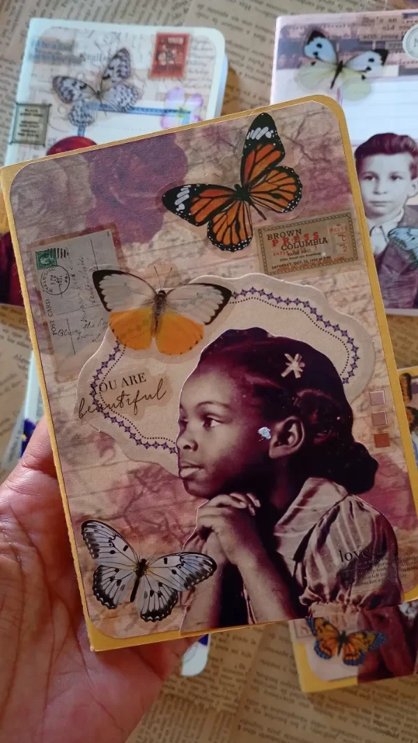 Producto - Libreta con. Collage hojas cuadradas