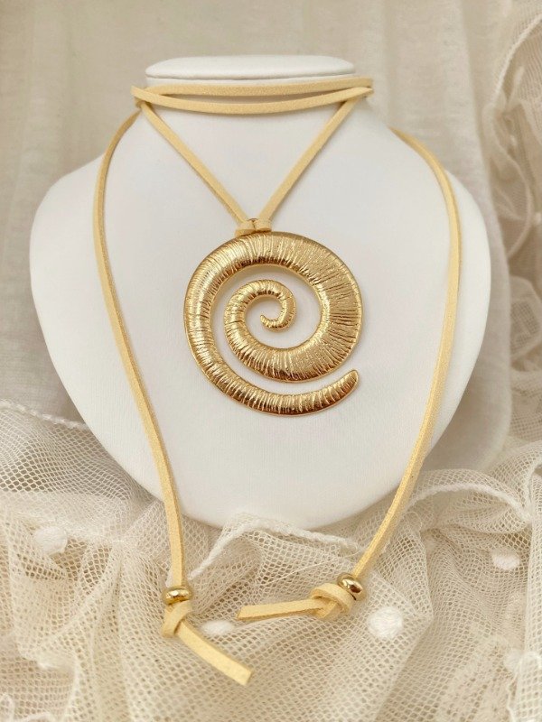 Producto - Choker Nereida (espiral dorada)