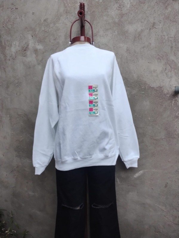 Producto - Buzo blanco liso. (NUEVO)
