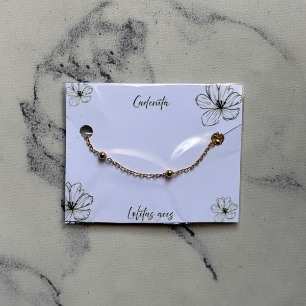 Producto - Cadenita lov (dorado)