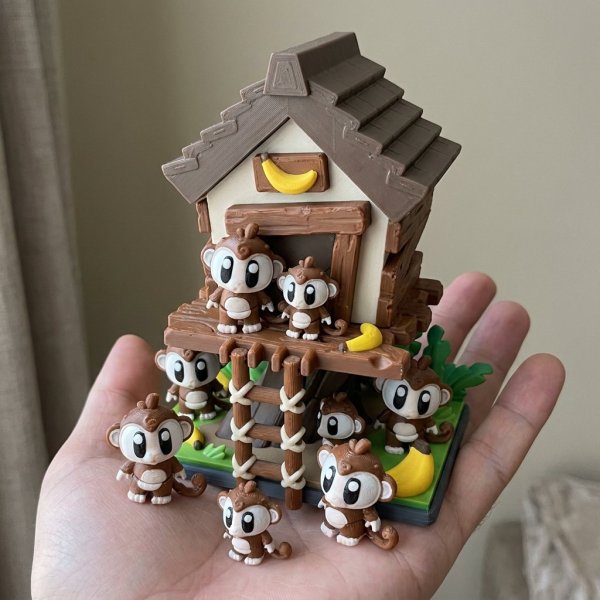 Producto - Mono con Casa del Árbol - 1