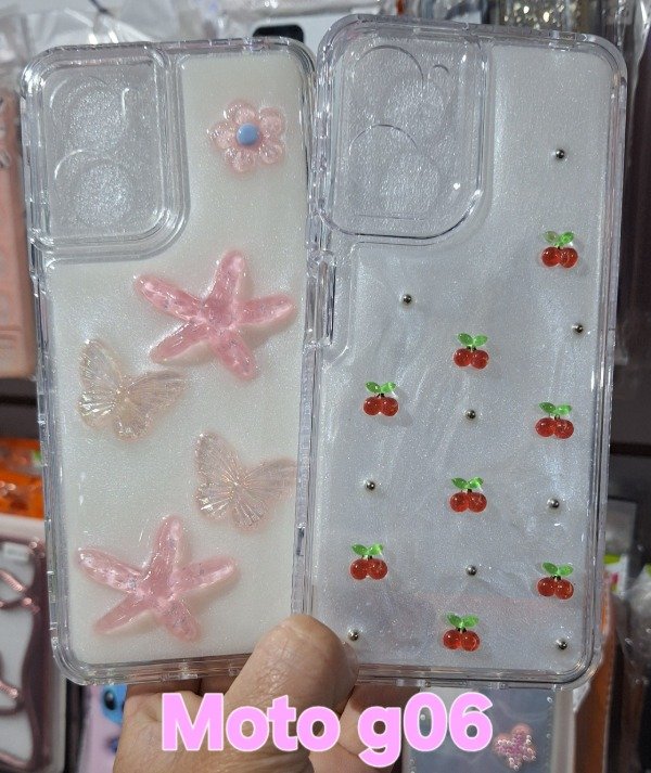 Producto - Fundas reforzadas 360 glitter con charms. Moto g06 - 1