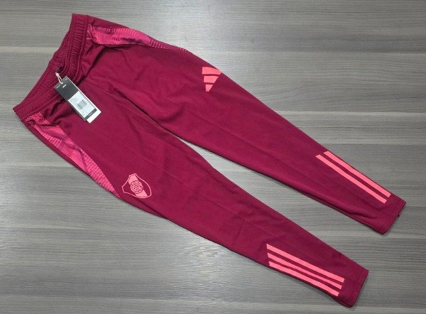 Producto - PANTALON RIVER BORDO ENTRENAMIENTO TALE XS