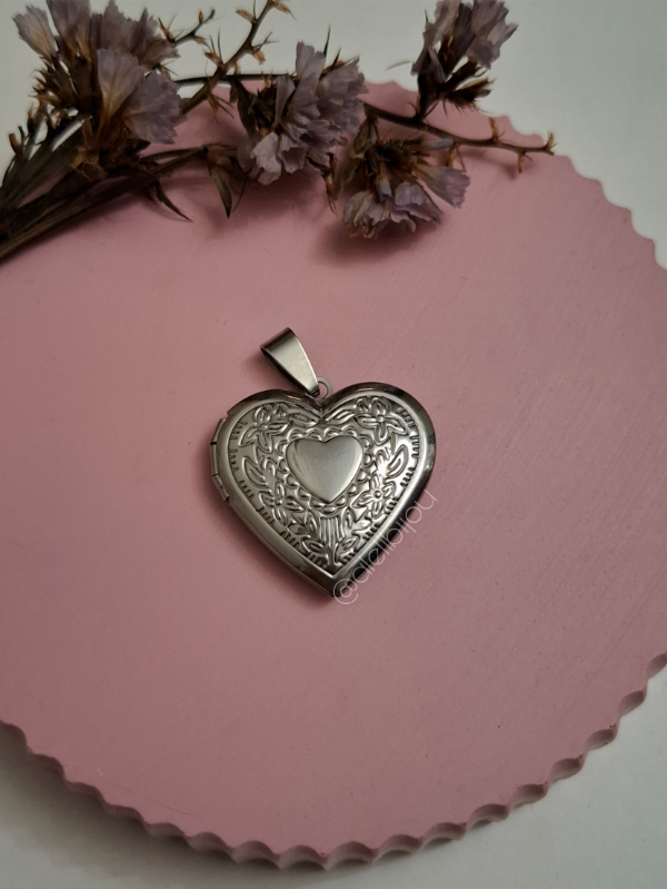 Producto - Dije Relicario con flores