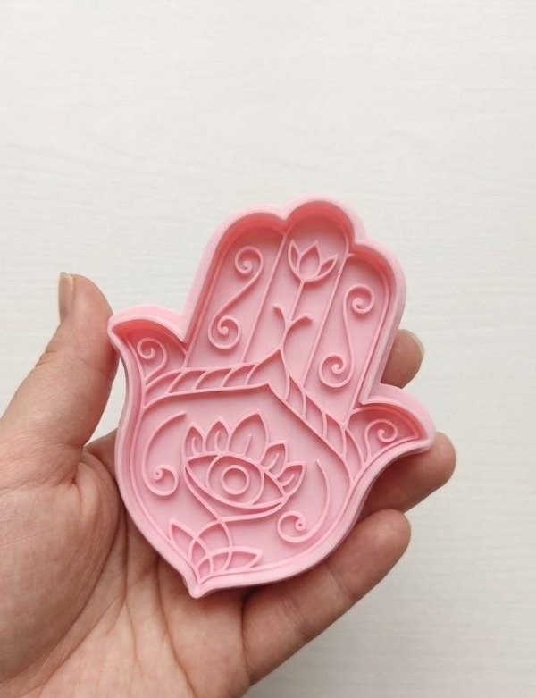 Producto - Cortante y Sello Hamsa Mano v3