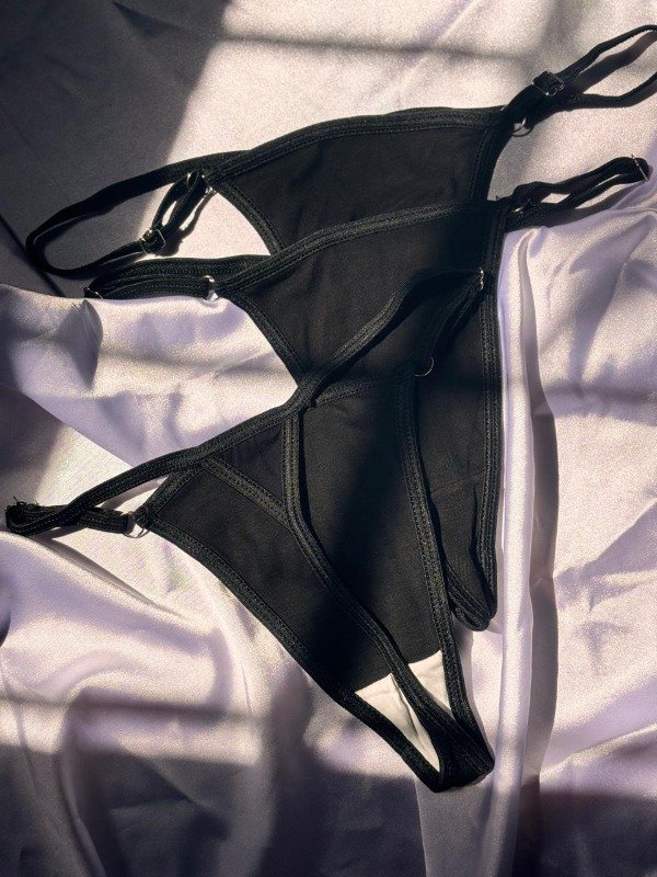 Producto - Less Hilo Dental de Algodon Regulable Negra