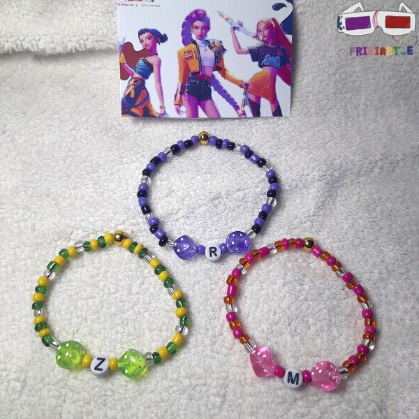 Producto - Pulseras Huntrix