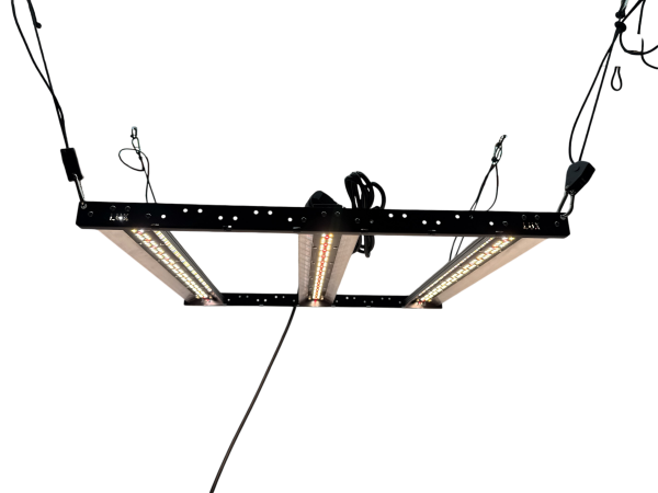 Producto - LUX HORTICULTURA - CREE LED 180w (3000K + 5000K + 660nm + 740nm)