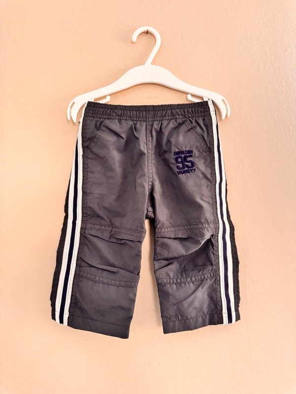 Producto - Pantalón OSHKOSH interior algodón 9 meses gig40