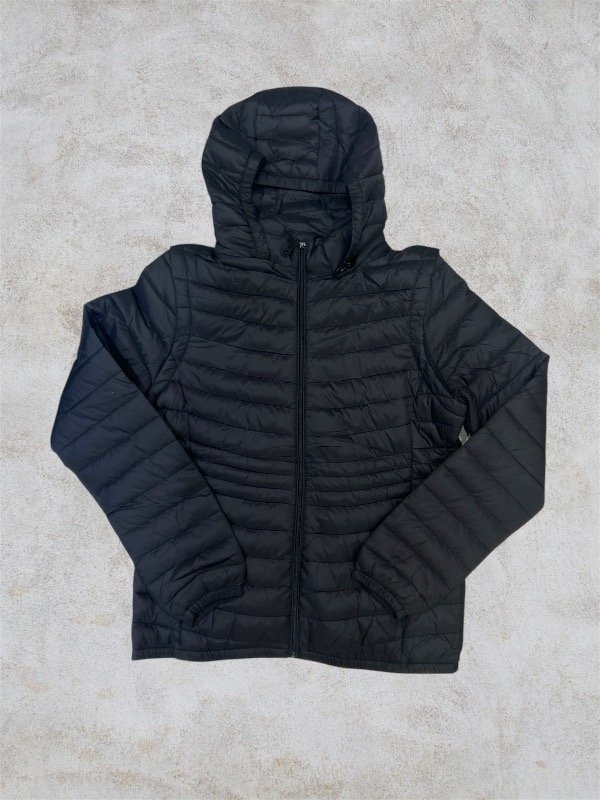 Producto - Campera puffer negra