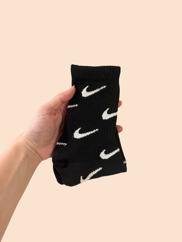 Producto - MEDIA NIKE pipas negra