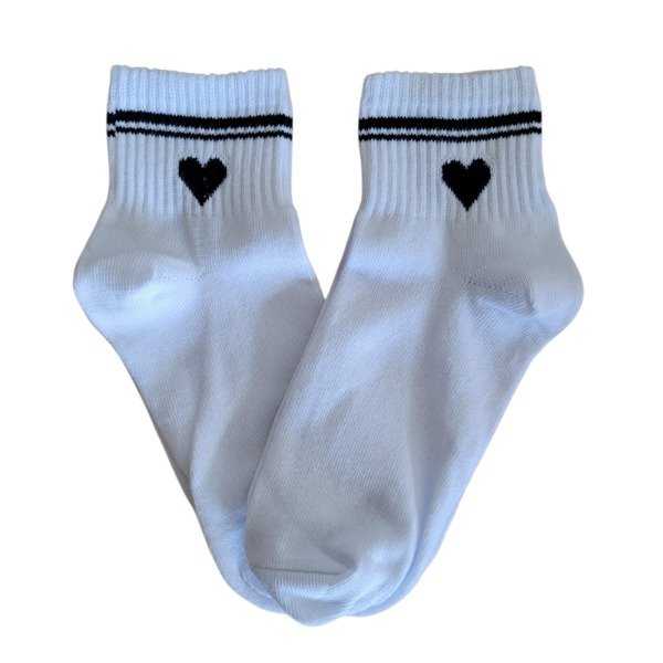 Producto - Corazon con rayas base blanca