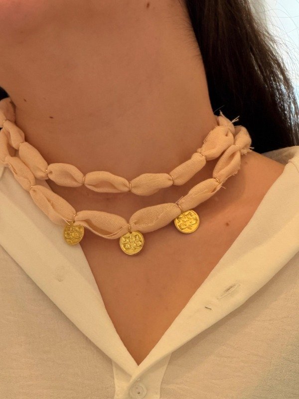 Producto - Collar Arena - Ivory medalla - 1