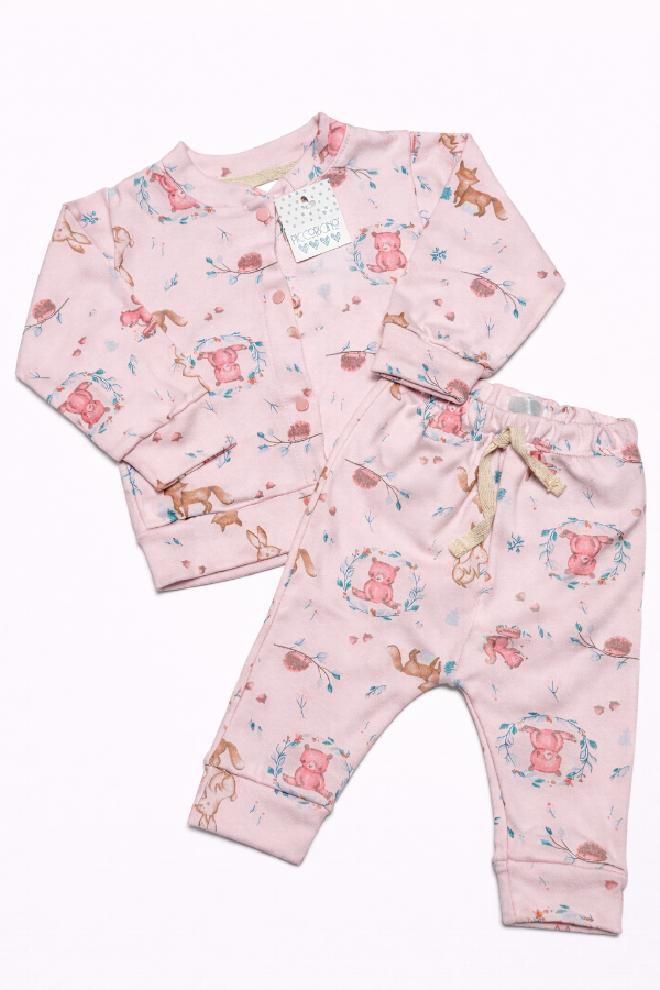 Producto - Campera over y babucha rosa animales interlock