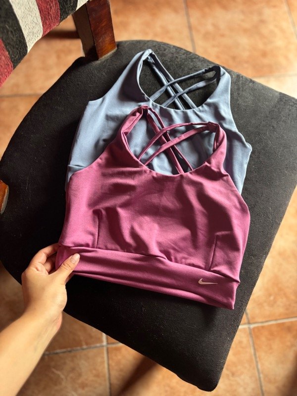Producto - Top Nike 1 - 2