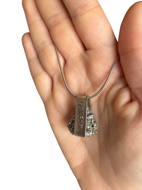 Producto - Collar lazo pirita