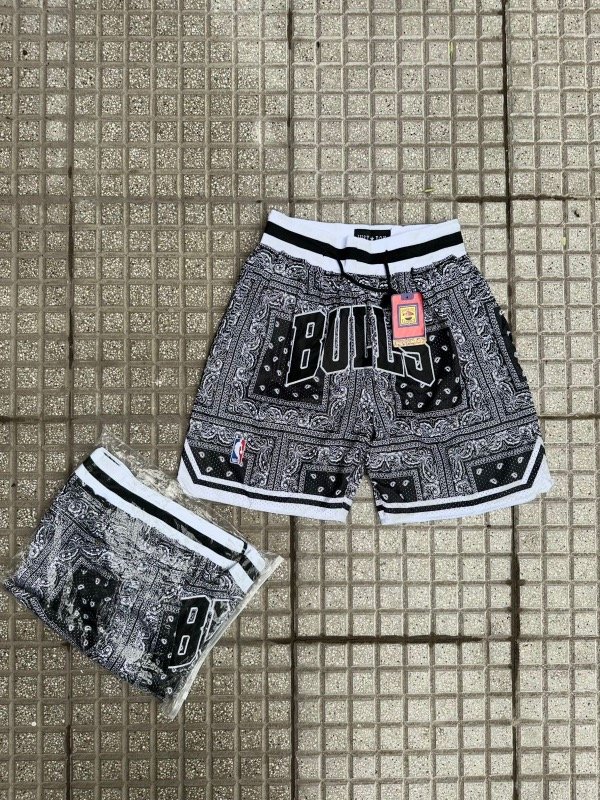 Producto - Short NBA Bulls Blanco y Negro