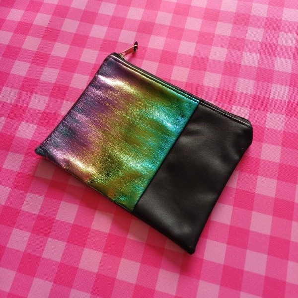 Producto - Cartu Básica - Negro Arcoiris