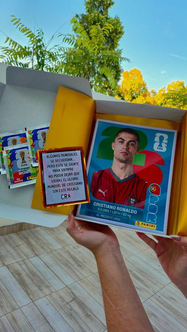 Producto - Figurita de Cristiano Ronaldo