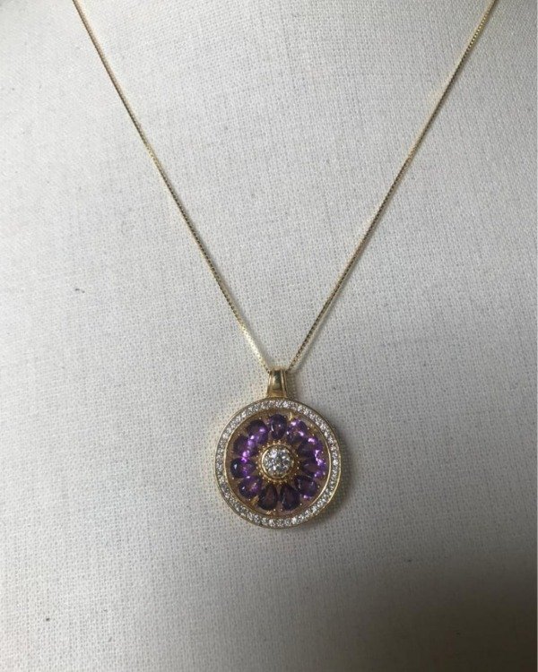 Producto - COLGANTE RUEDA DEL DESTINO PIEDRAS FACETADAS PLATA 925 DORADO