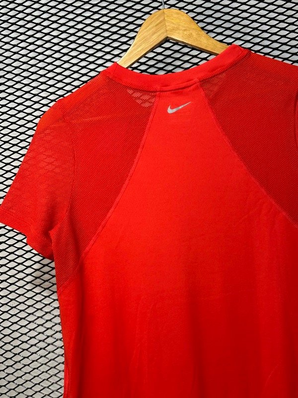 Producto - Remera NIKE TS - 3