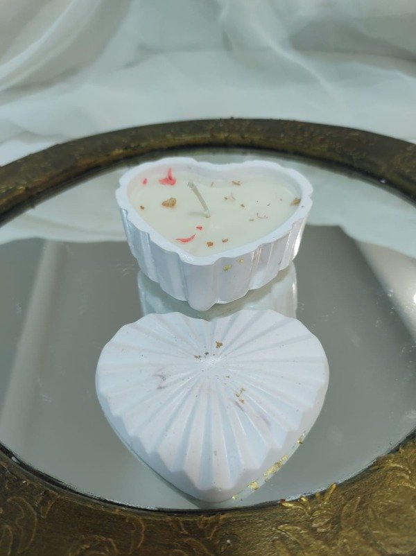 Producto - Vela de soja aromática -alhajero corazon