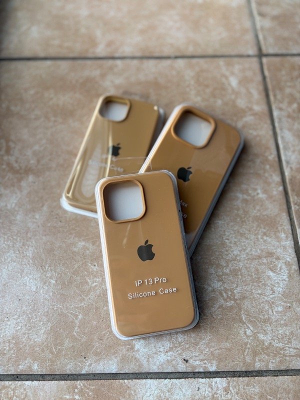 Producto - Silicone Case Mostaza