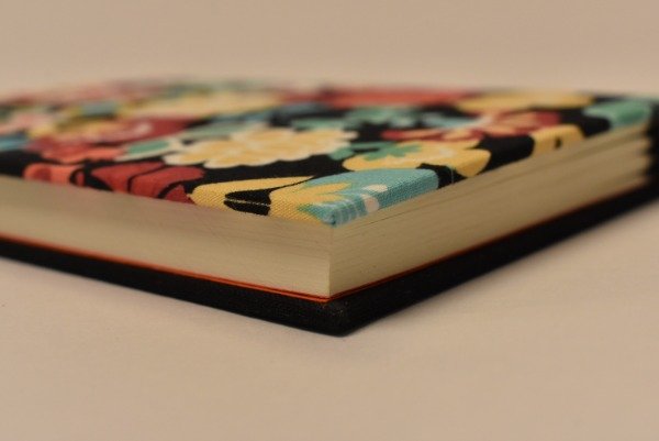 Producto - Cuaderno Flores en la Noche Oscura - 3