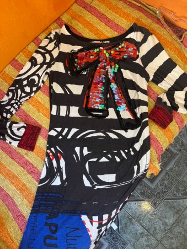 Producto - Vestido DESIGUAL