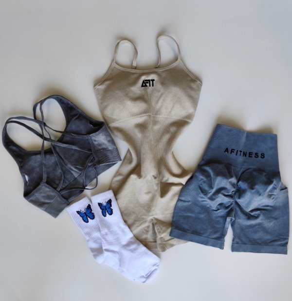 Producto - outfit PREMIUM 10 (3 Artículos)