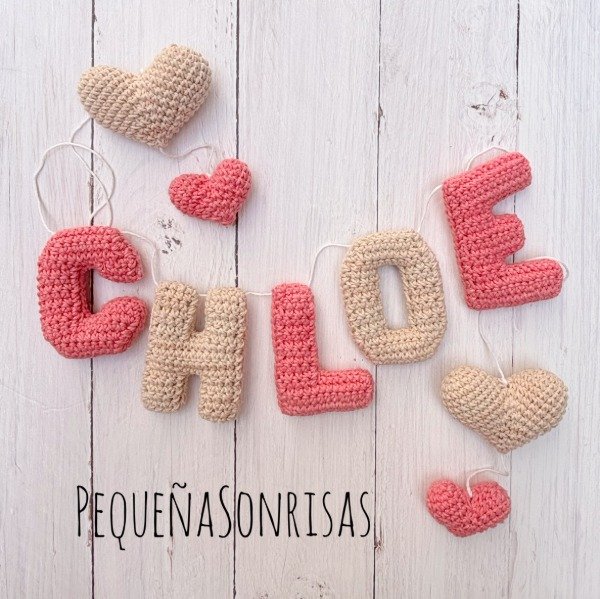 Producto - Cartel de 5 letras con 4 adornos - 0